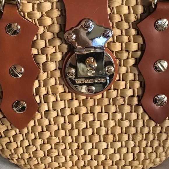 MICHAEL KORS Santorini Raffia Straw Tote Bag - Picture 10 of 11